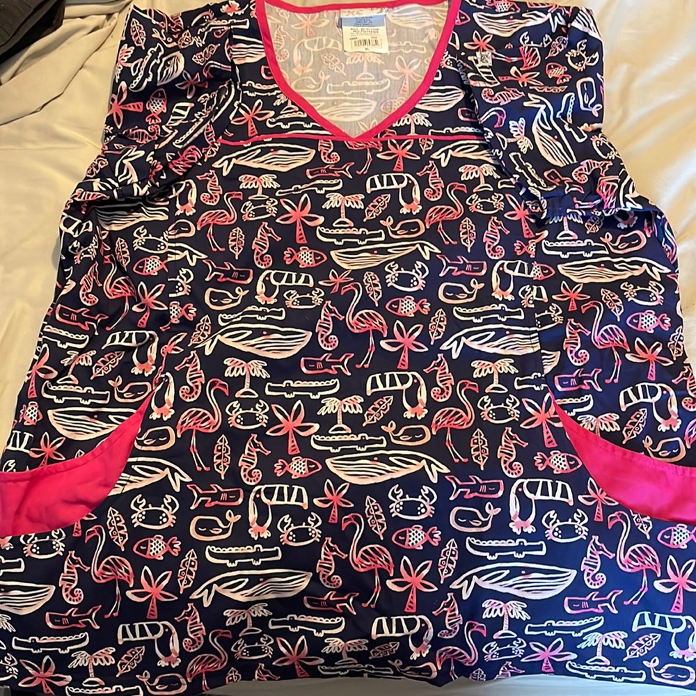 Scrub top